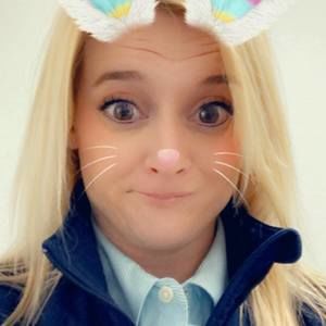 Meet your Posher, Jillian